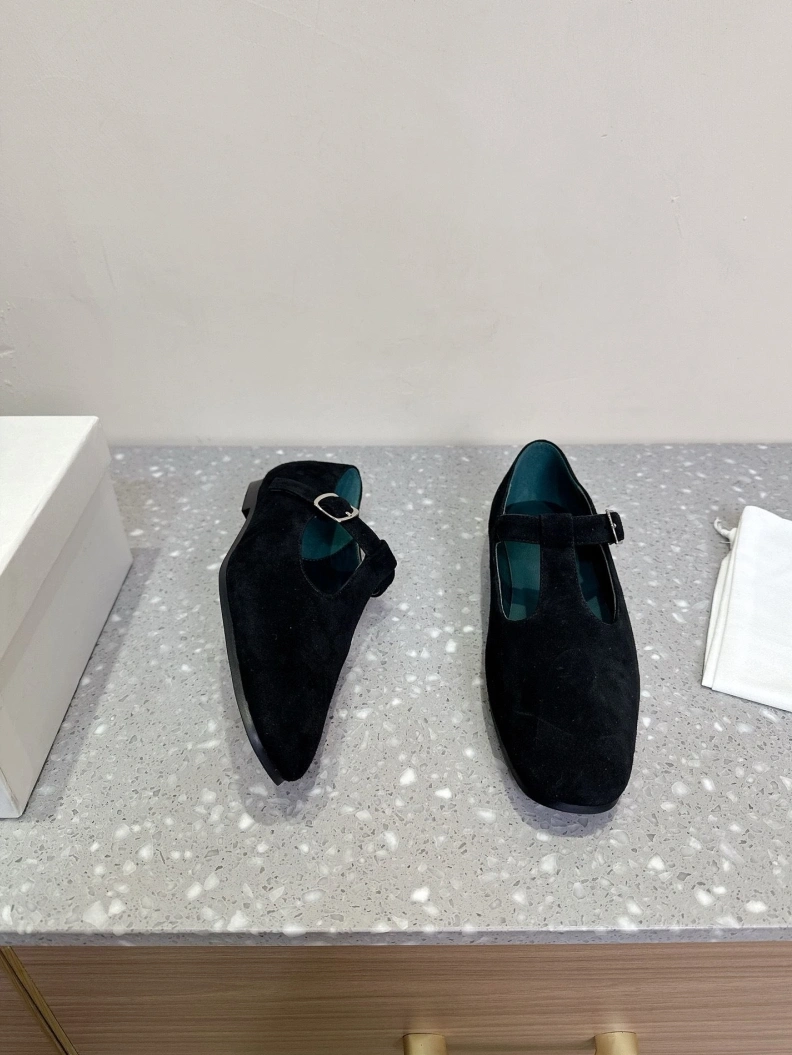 Stylish Othxr Sneakers 209365