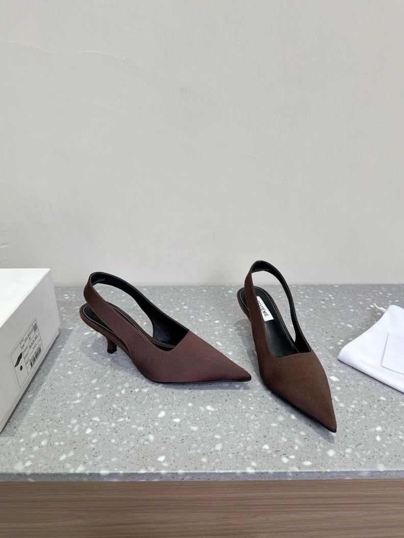 NewStyle Othxr Sandals 209680