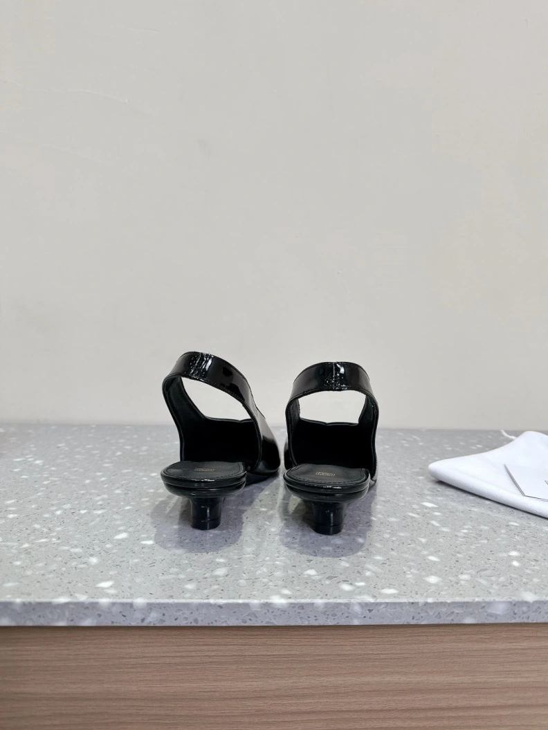 Othxr Sandals AllSeason 209660