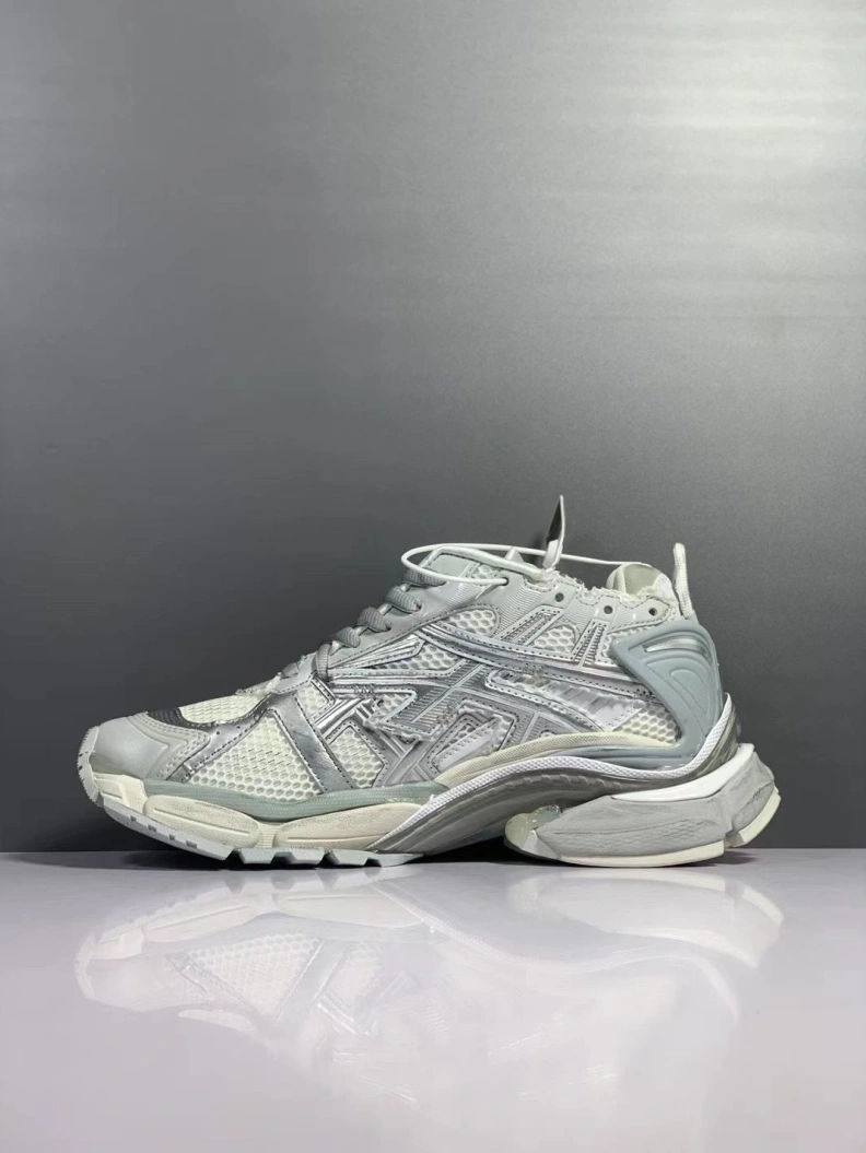 Versatile Bxlxnciaga Casual Shoe 109148
