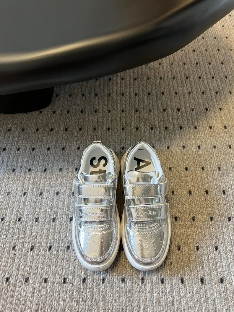 Practical Othxr Sneakers 209340
