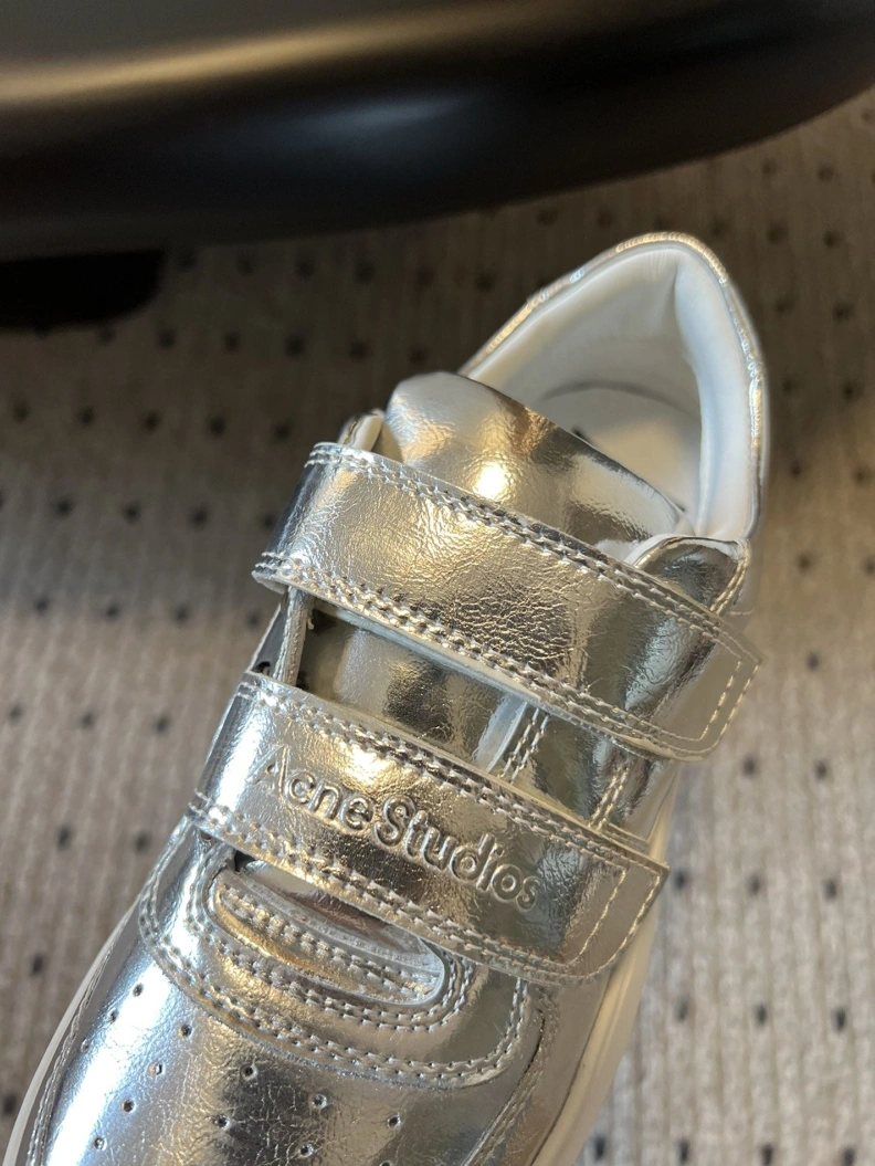 Practical Othxr Sneakers 209340