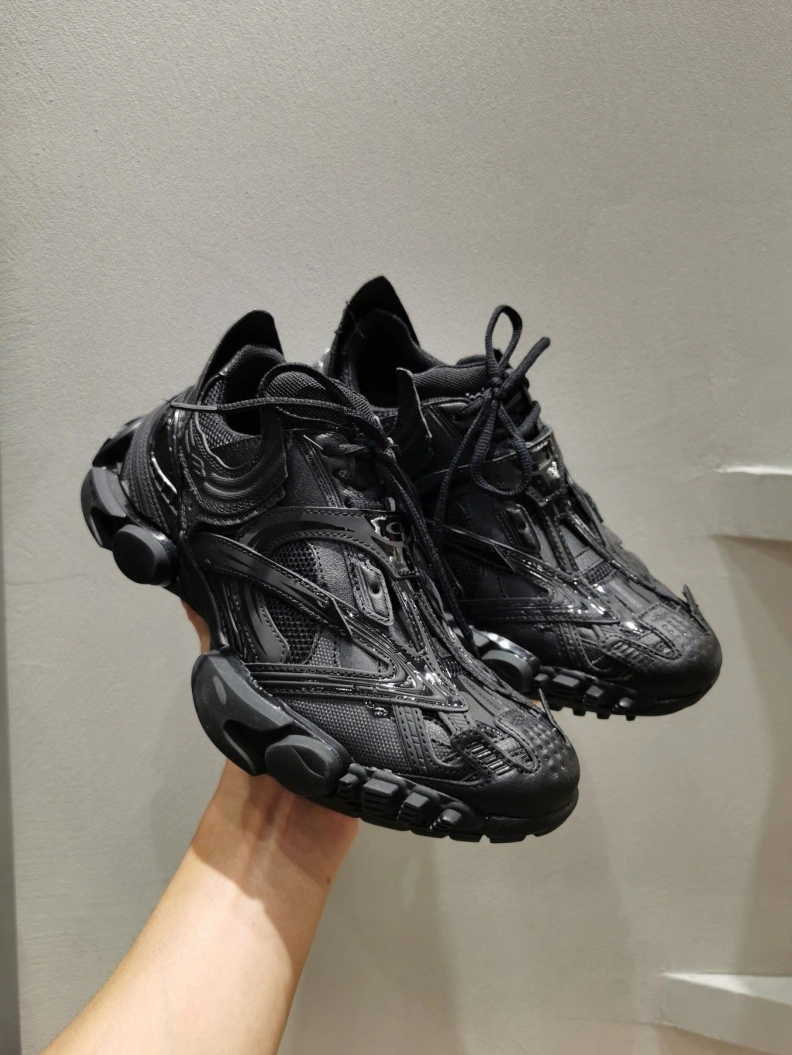 Lightweight Othxr Sneakers 209335