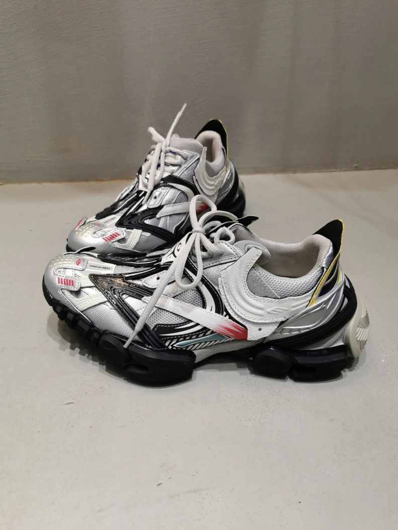 Lightweight Othxr Sneakers 209335