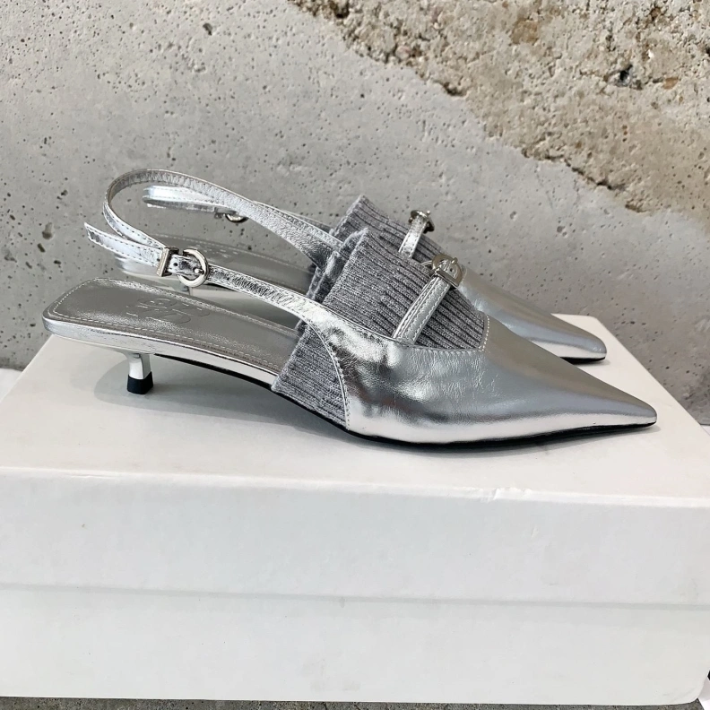 Resilient Othxr Sandals 209656