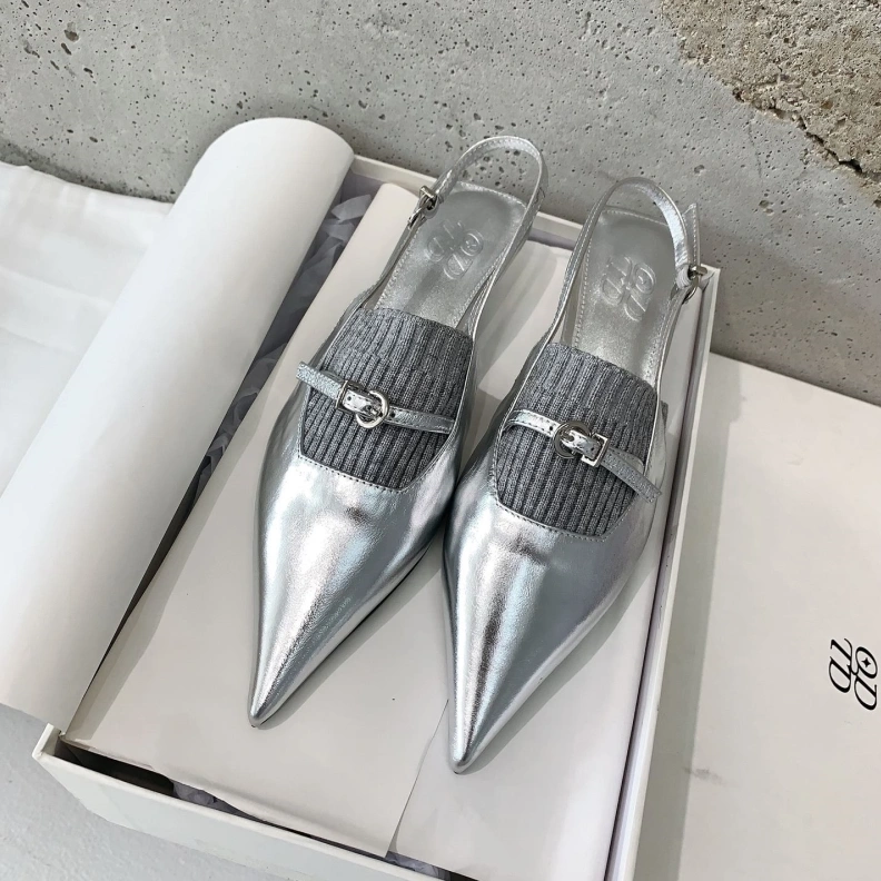 Resilient Othxr Sandals 209656