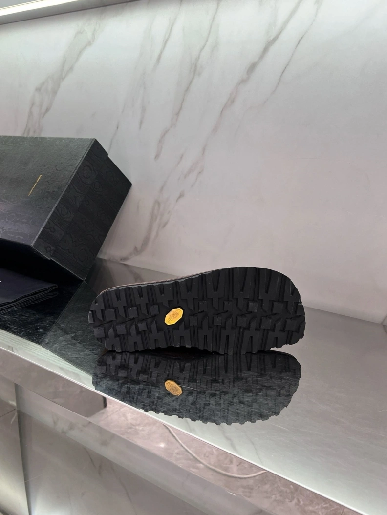 Soft Othxr Sneakers 209327