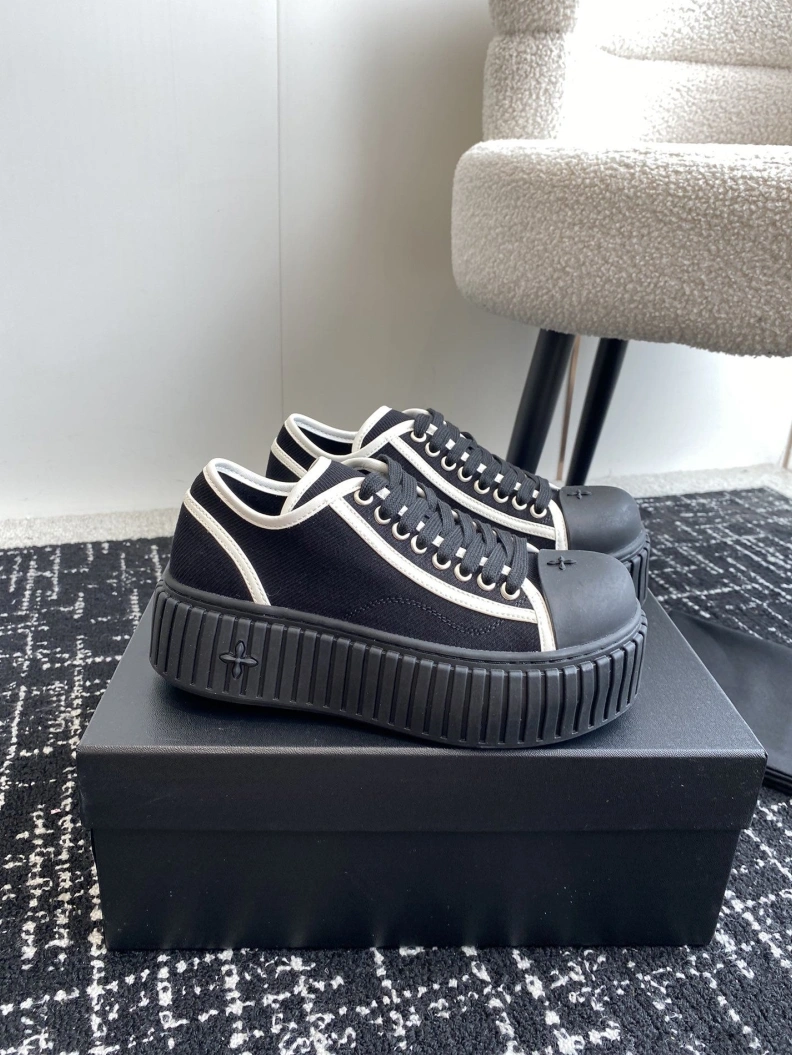 Othxr Sneakers Minimalist 209323