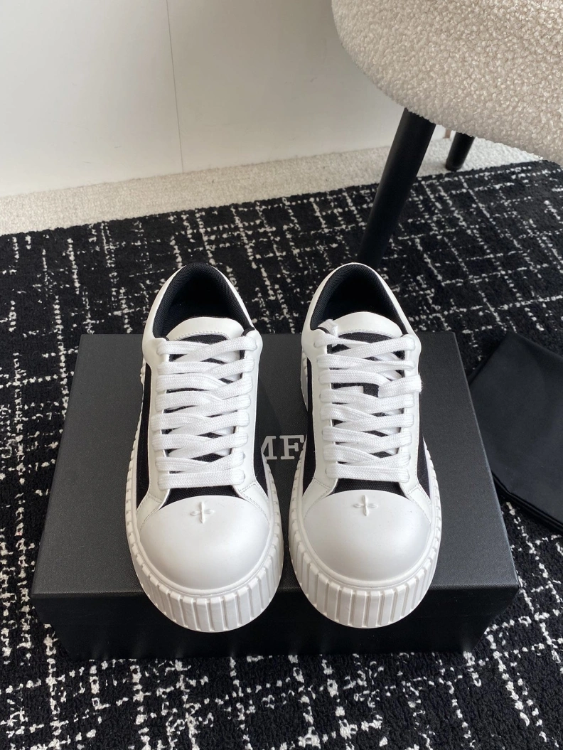 Resilient Othxr Sneakers 209320