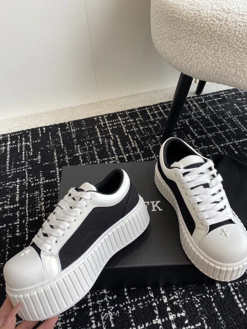 Resilient Othxr Sneakers 209320