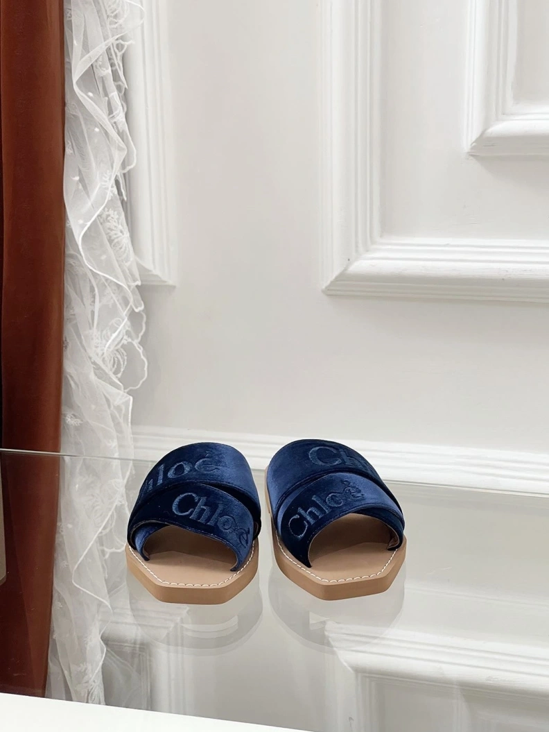 Trendsetting Othxr Slippers 209606