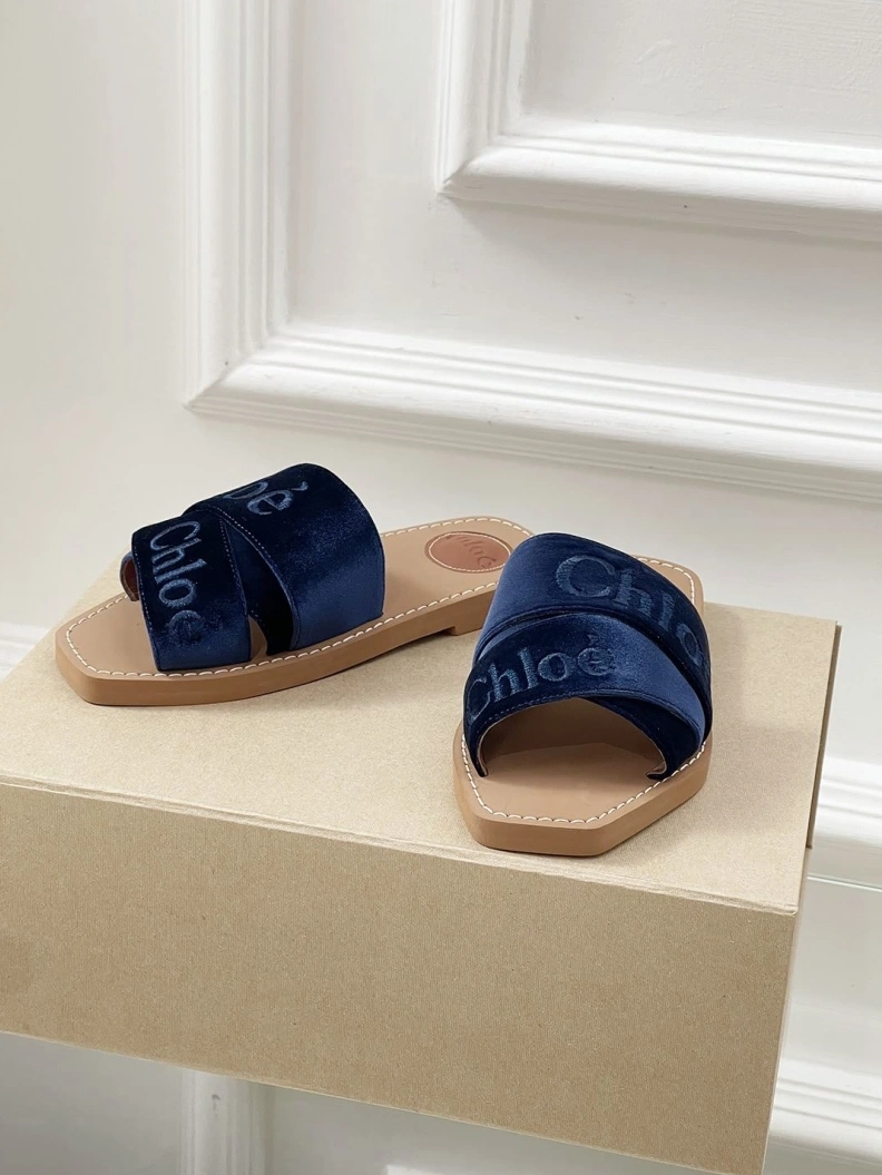 Trendsetting Othxr Slippers 209606