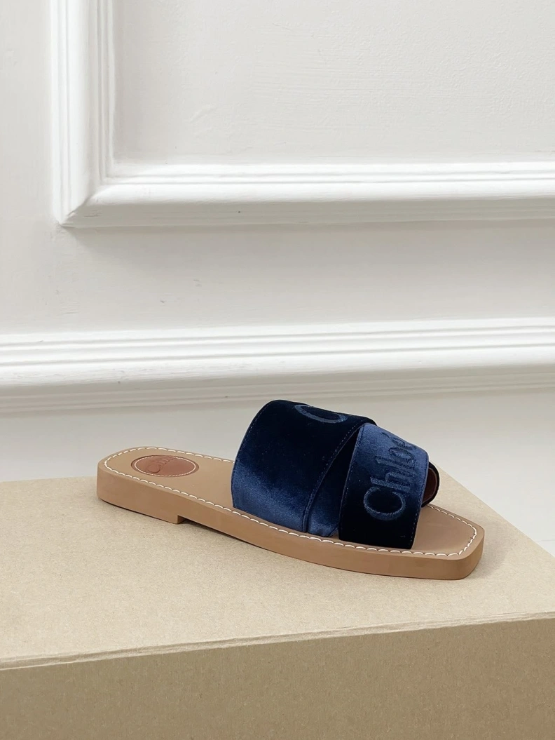 Trendsetting Othxr Slippers 209606