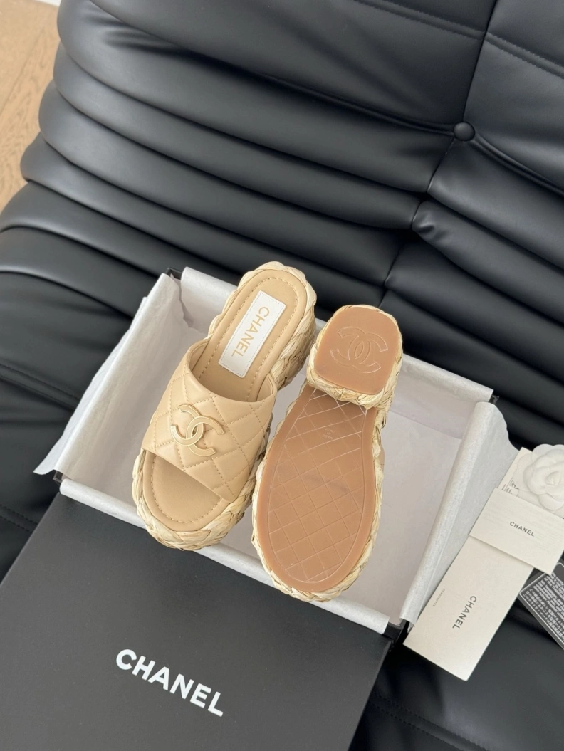 Chxnxl Slippers Bright 117829