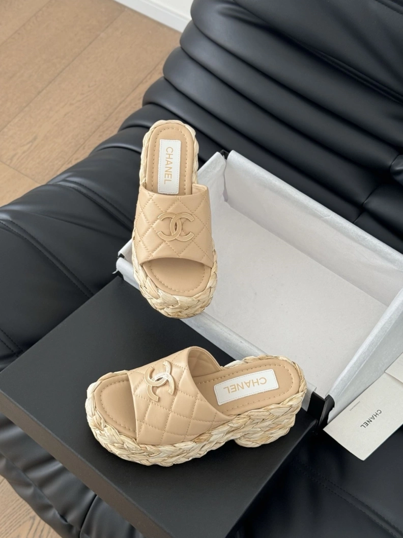 Chxnxl Slippers Bright 117829
