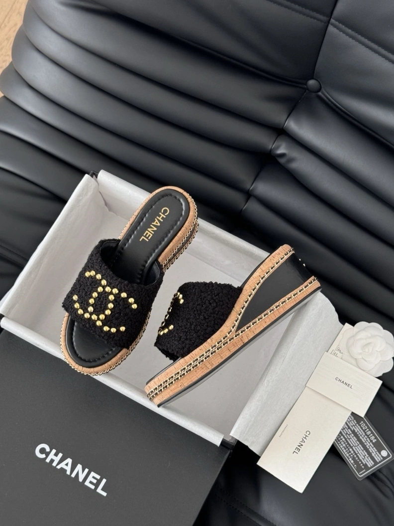 Chxnxl Slippers Practical 117817