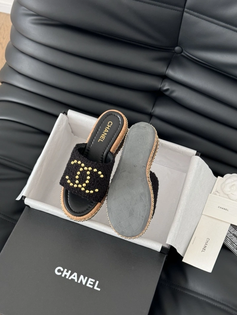 Chxnxl Slippers Practical 117817