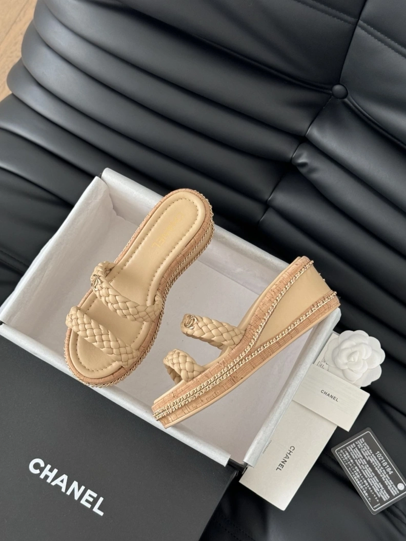 Chxnxl Slippers Sophisticated 117813