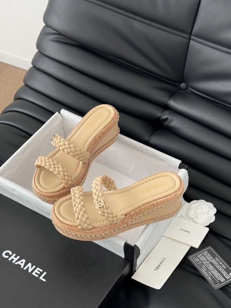 Chxnxl Slippers Sophisticated 117813