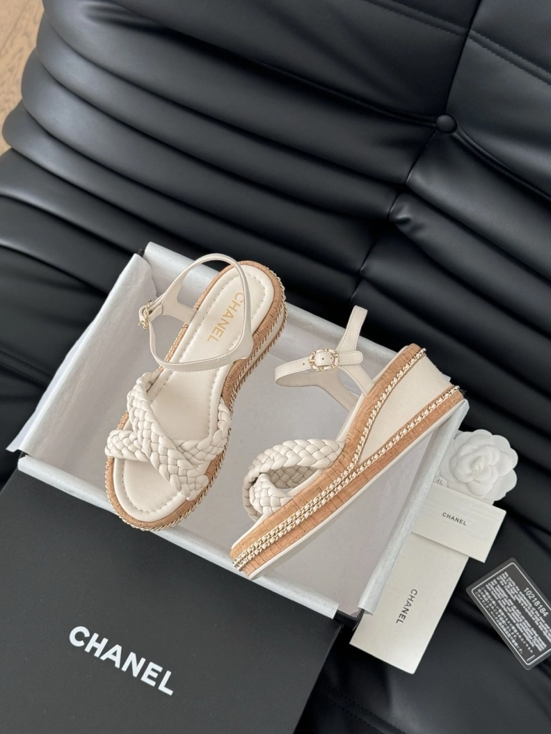 Chxnxl Sandals Vibrant 117863