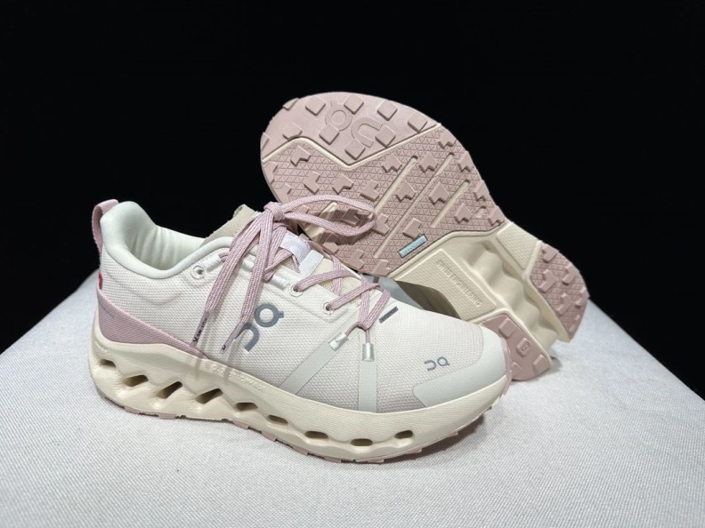 Comfortable Othxr Sneakers 209269