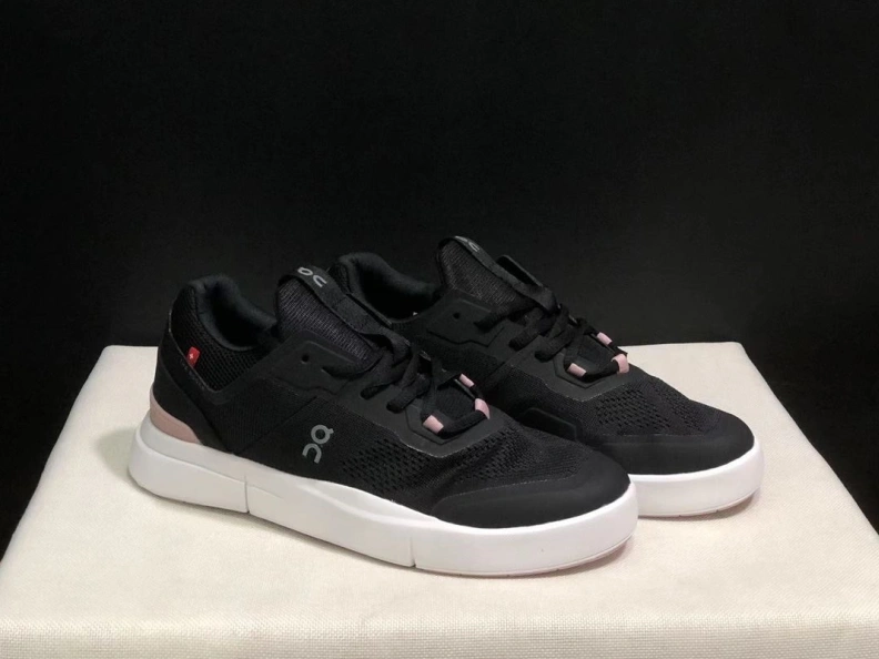 Comfortable Othxr Sneakers 209260