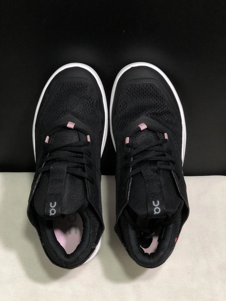 Comfortable Othxr Sneakers 209260