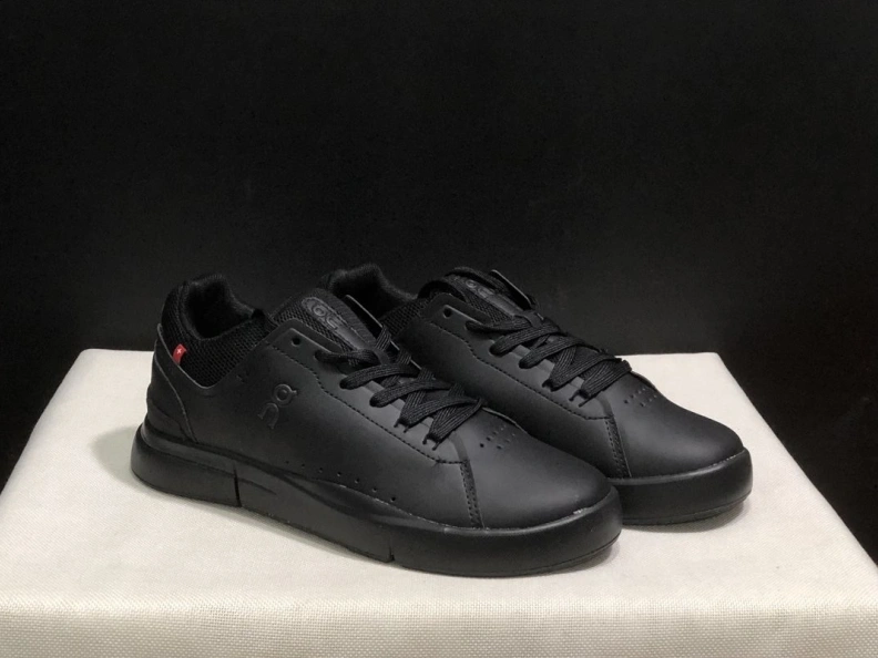 Sleek Othxr Sneakers 209240