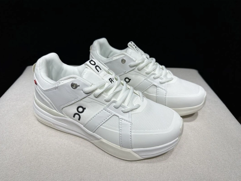 Lightweight Othxr Sneakers 209182
