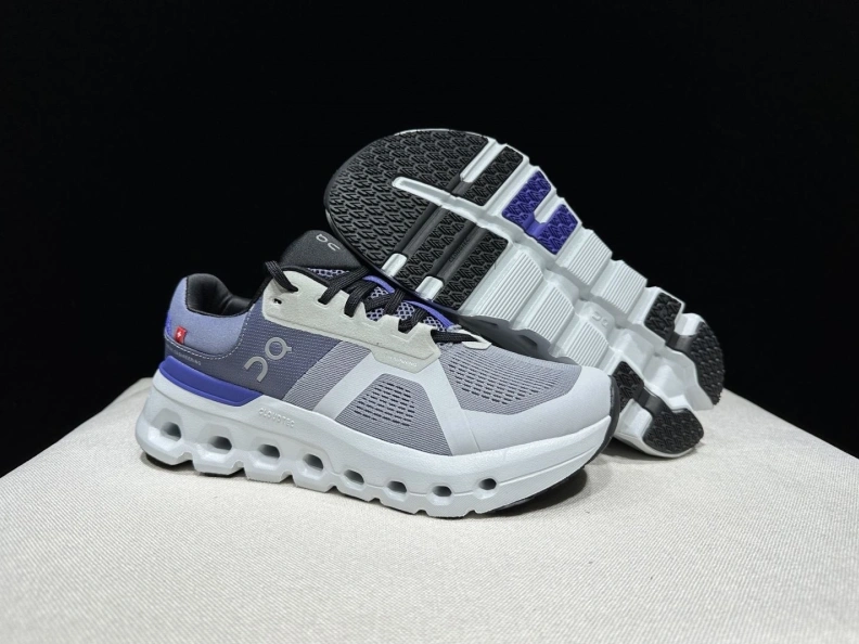 Trendsetting Othxr Sneakers 209157