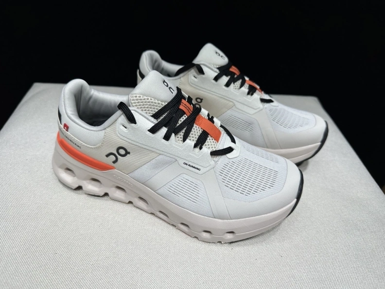 Lightweight Othxr Sneakers 209154