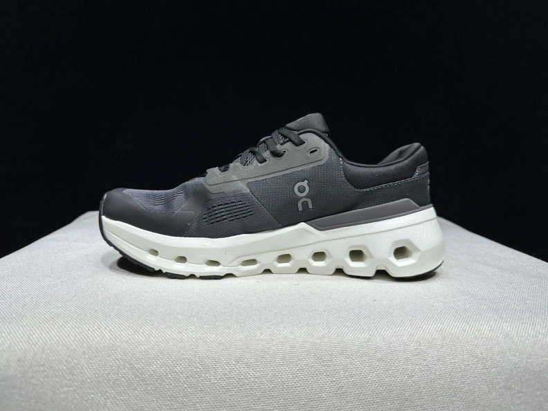 Lightweight Othxr Sneakers 209171