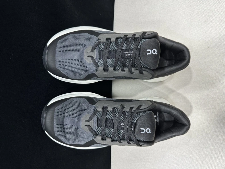 Lightweight Othxr Sneakers 209171
