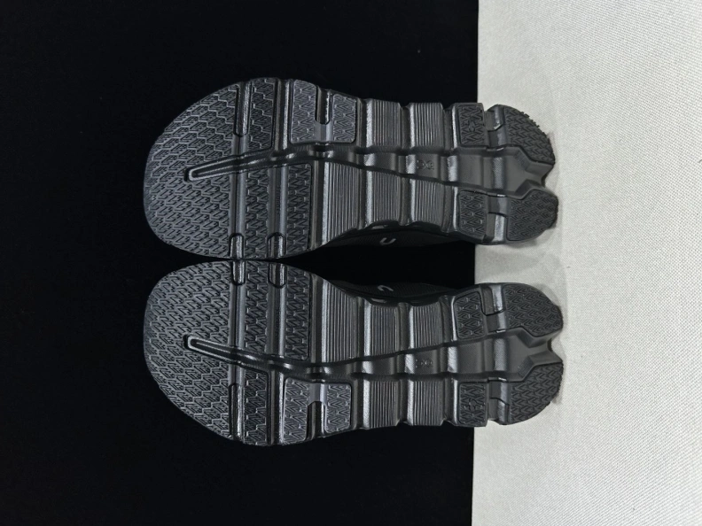 Othxr Sneakers EyeCatching 209161