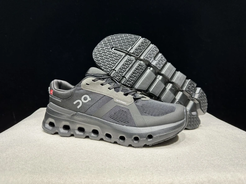 Othxr Sneakers EyeCatching 209161