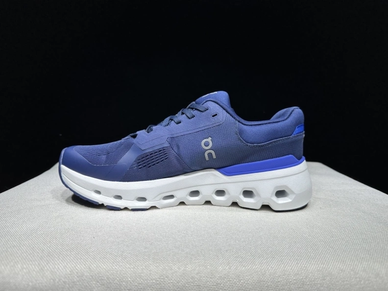 Sleek Othxr Sneakers 209169
