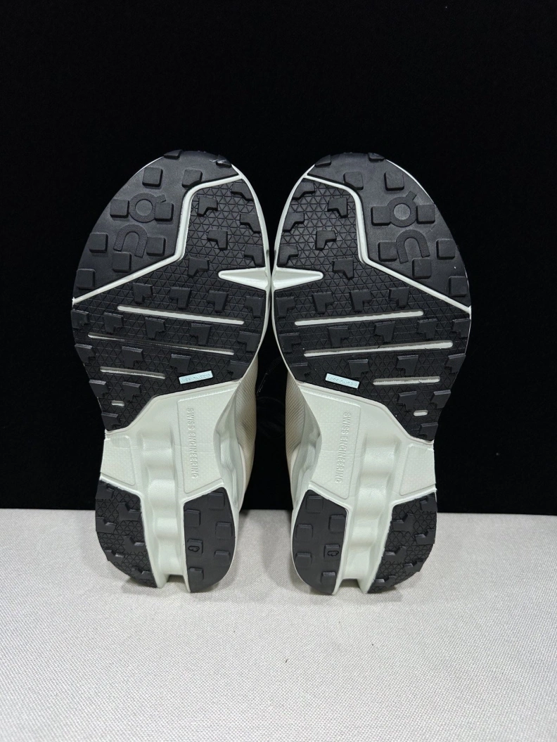Lightweight Othxr Sneakers 209210
