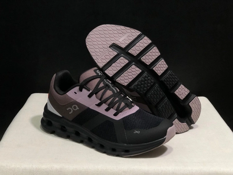 Stylish Othxr Sneakers 209113