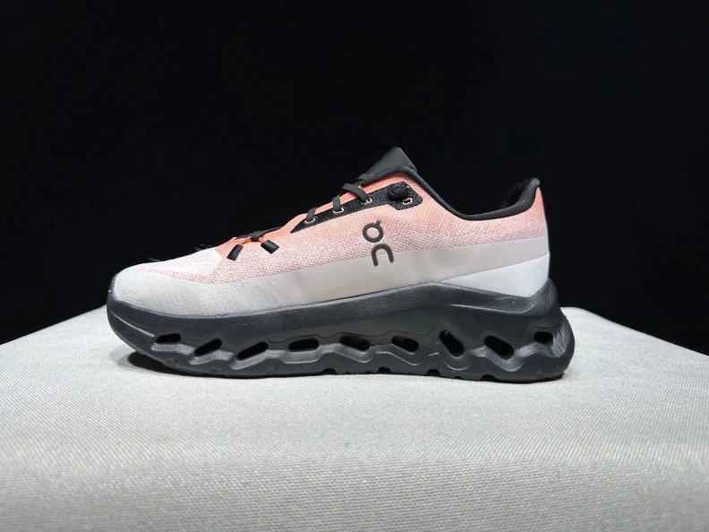 Comfortable Othxr Sneakers 209125
