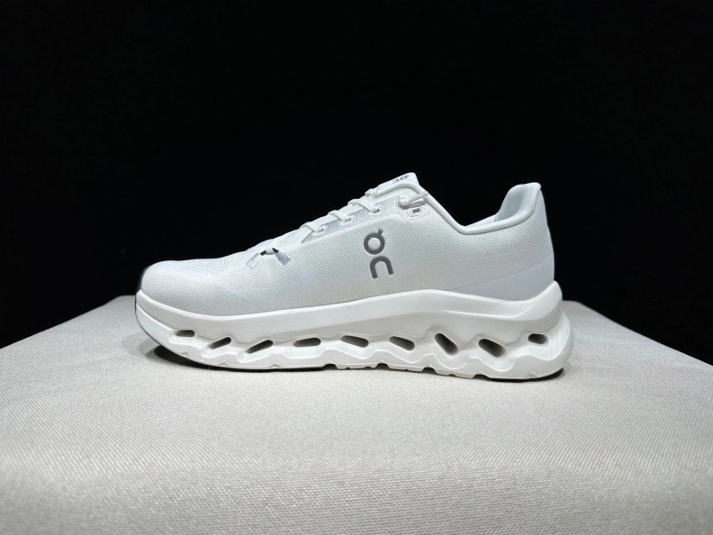 Sleek Othxr Sneakers 209122