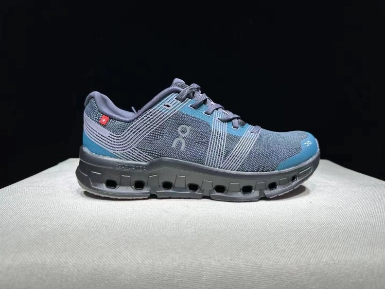 Comfortable Othxr Sneakers 209105