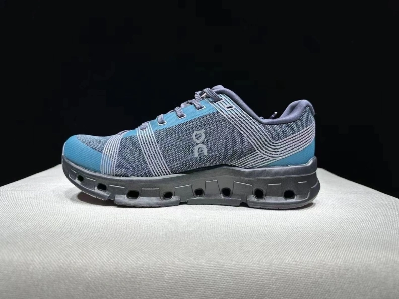 Comfortable Othxr Sneakers 209105