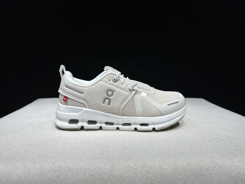 Versatile Othxr Sneakers 209098