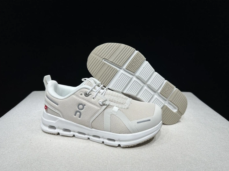 Versatile Othxr Sneakers 209098