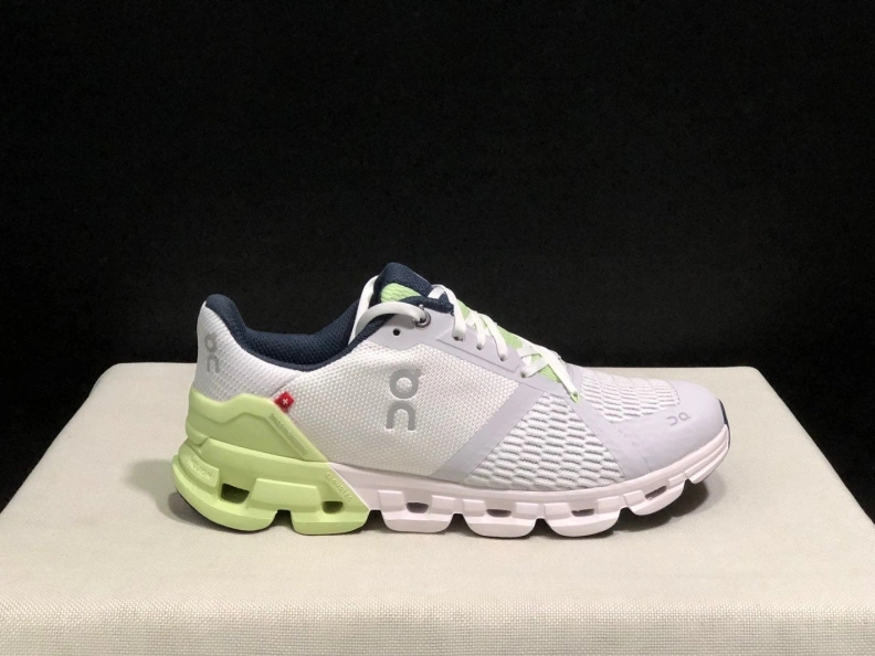 Othxr Sneakers EyeCatching 209070