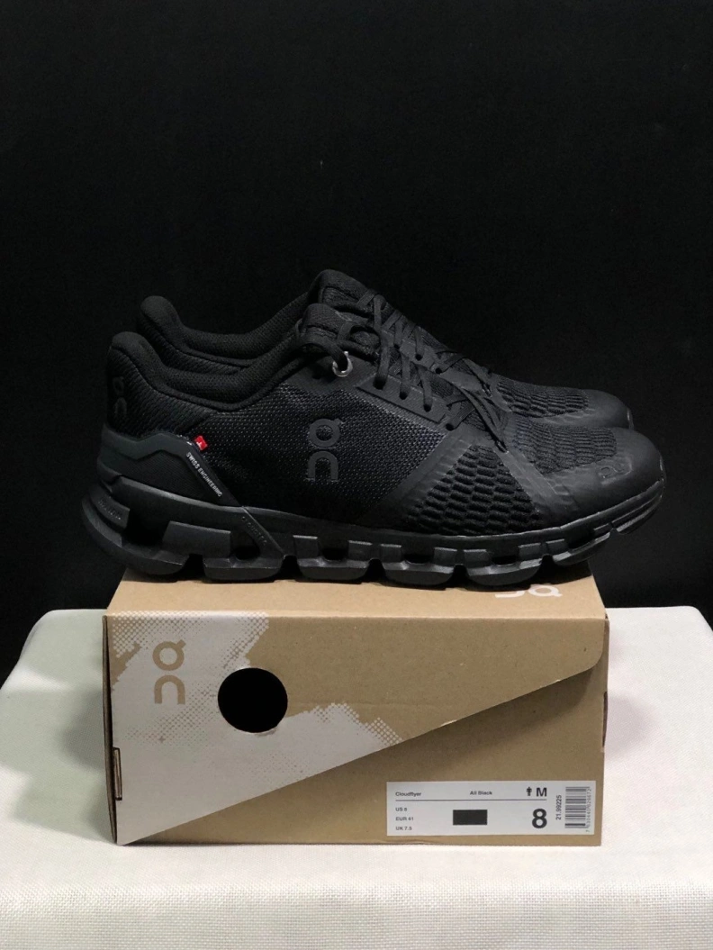 Cozy Othxr Sneakers 209065