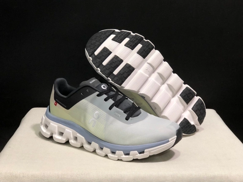 Comfortable Othxr Sneakers 209059