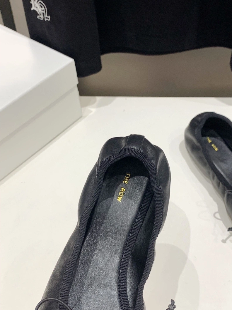 Modern Othxr Sneakers 209034