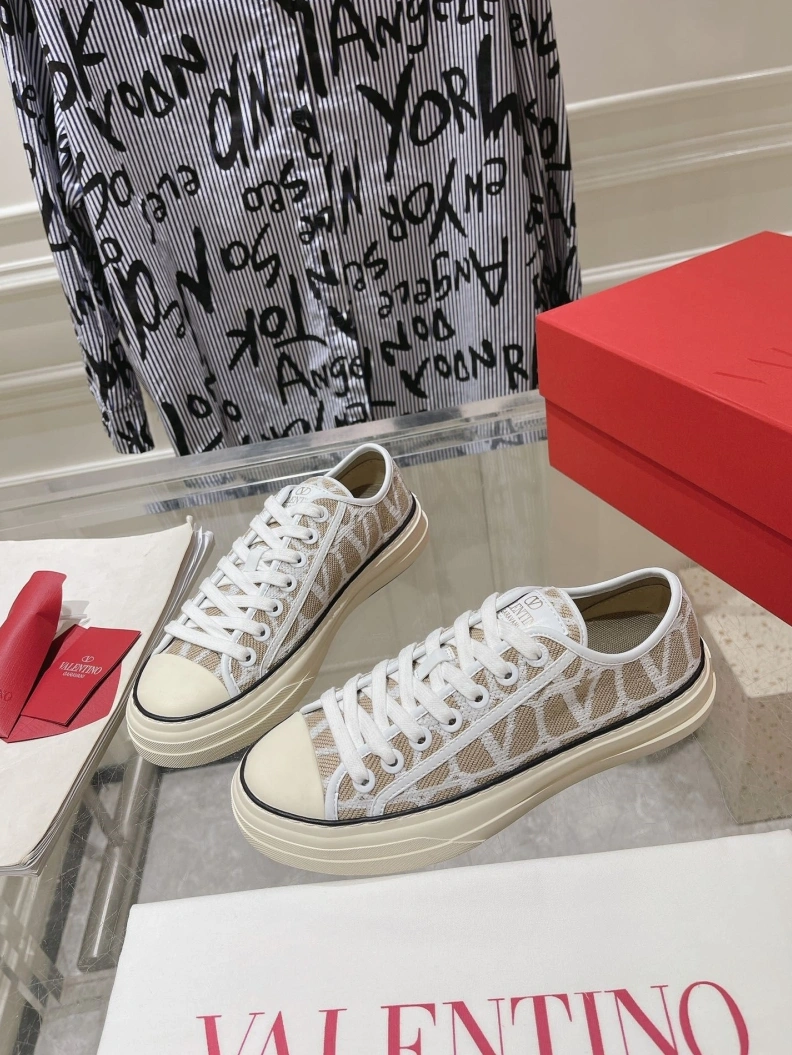 Timeless Vxlxntino Casual Shoes 228767