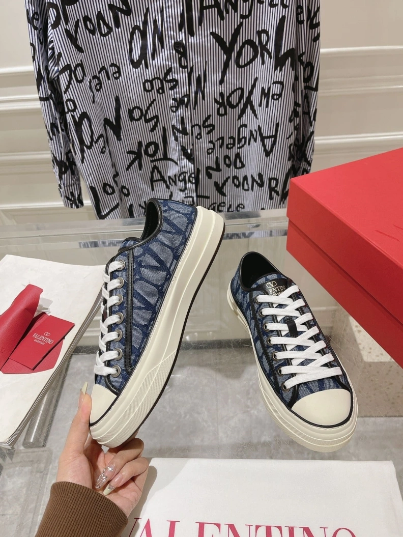 Vxlxntino Casual Shoes Affordable 228765
